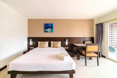 Deluxe Double or Twin Room — Ratana Hotel Sakdidet, PHUKET TOWN